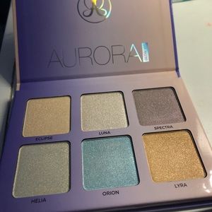 anastasia aurora glow kit pallet